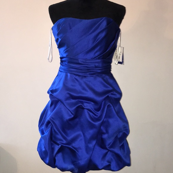 David's Bridal Dresses & Skirts - David’s Bridal Royal Blue Dress Size 4 unaltered!